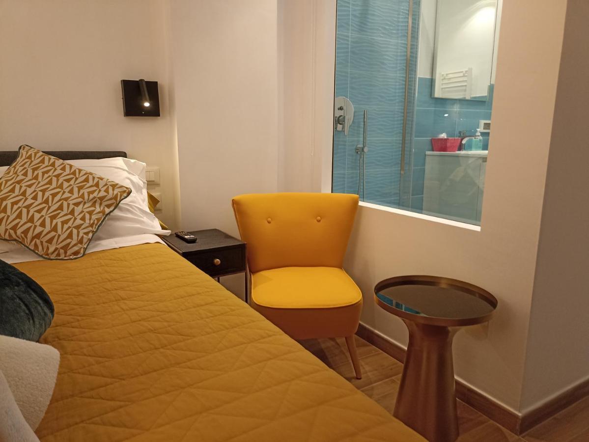 Al Porto 61 - Rooms For Rent Camogli Exterior photo